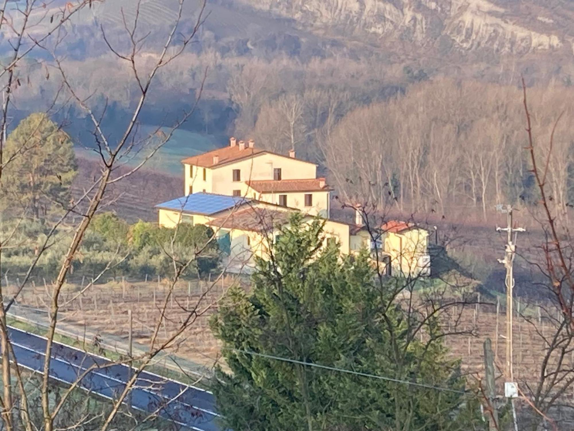 Ca' Vanello Borgo Tossignano Exteriér fotografie